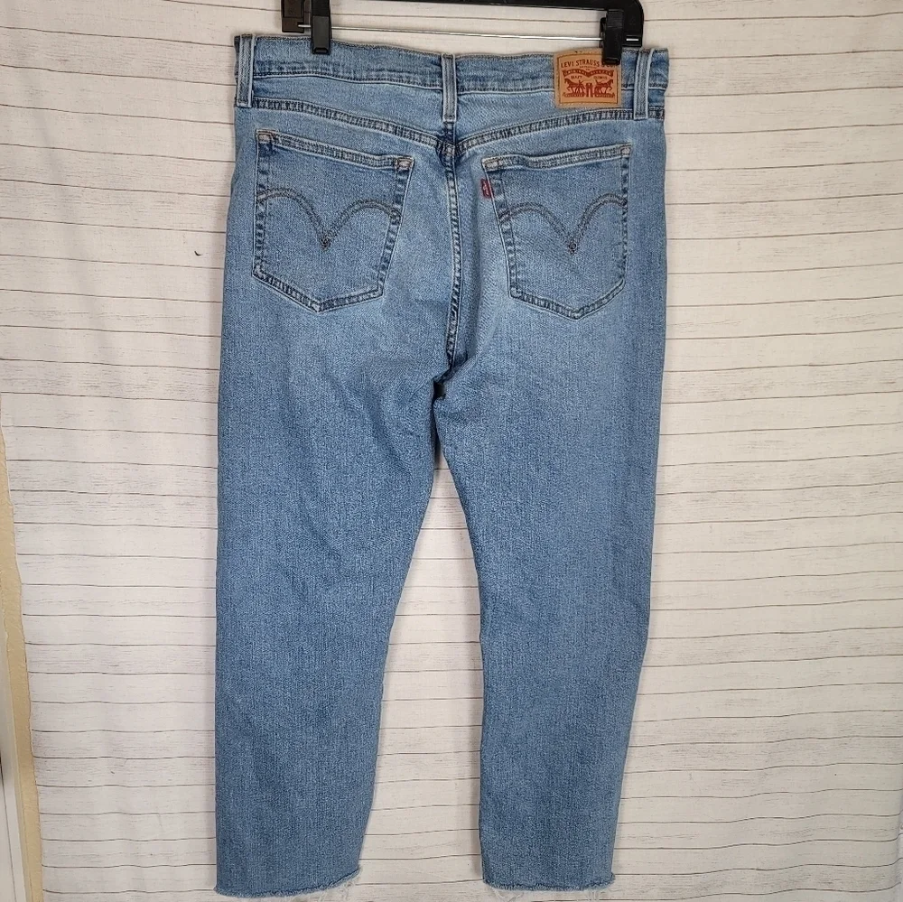 LEVI'S WEDGIE STRAIGHT FRAYED HEM BUTTON FRONT JEANS, SZ 32